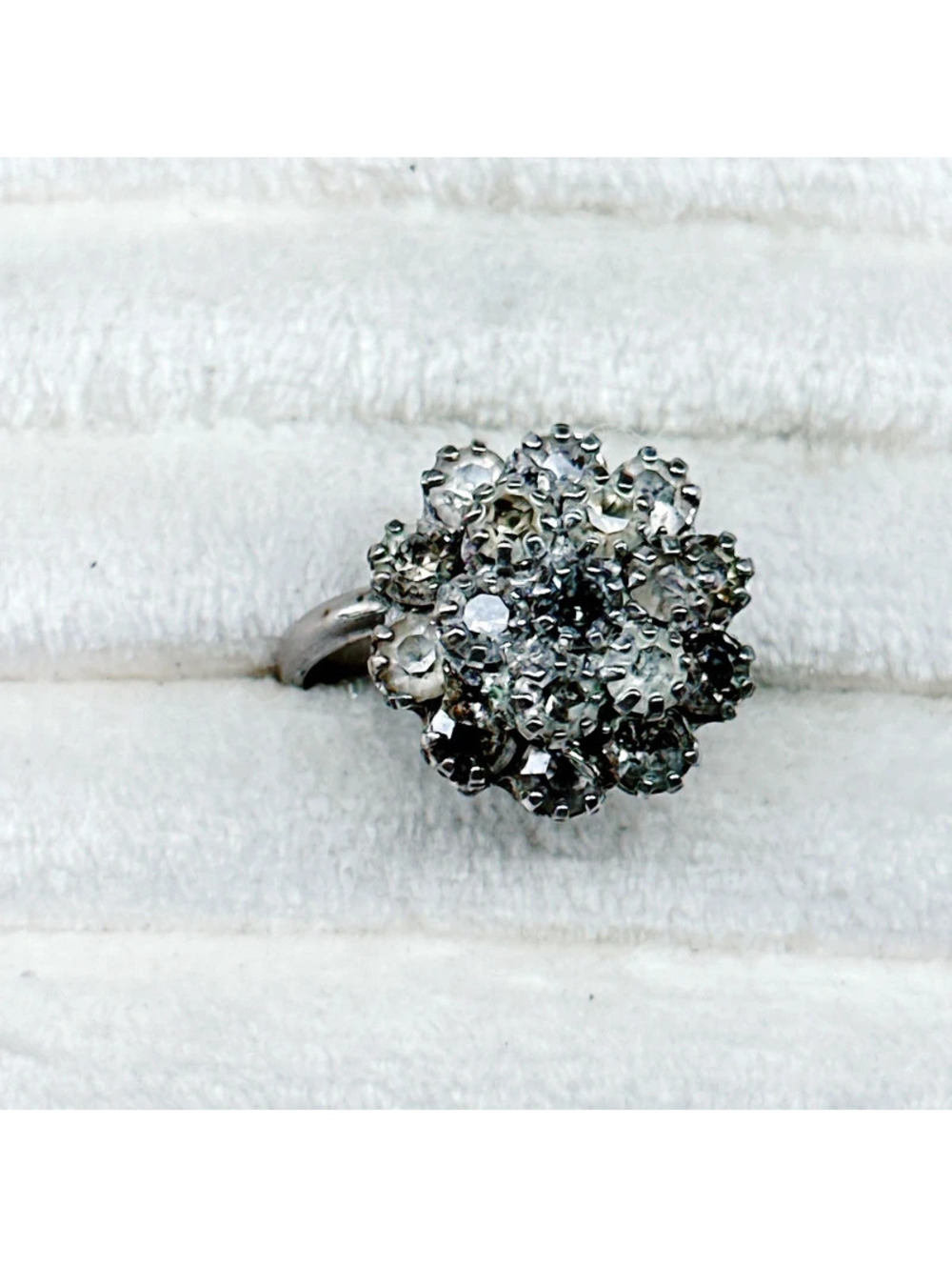 Tammey Jewels Vintage Flower Ring Adjustable